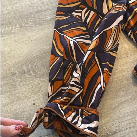 LaRoque Davis Printed Midi Flowy Dress Size XS - Picture 6 of 10